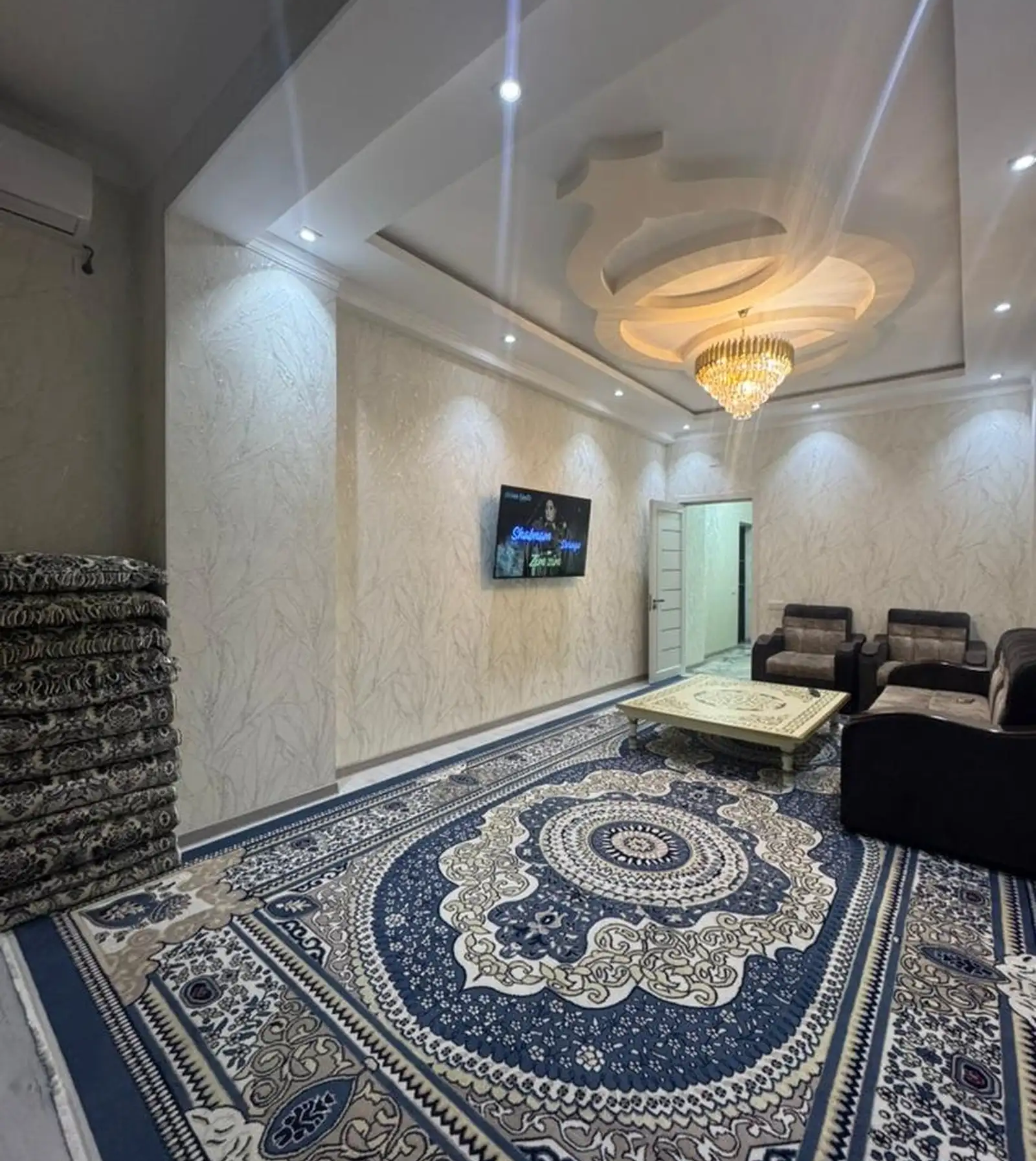 2-комн. квартира, 5 этаж, 65м², Шохмансур, бари Пайкари голубой экран, Наздикии УВД