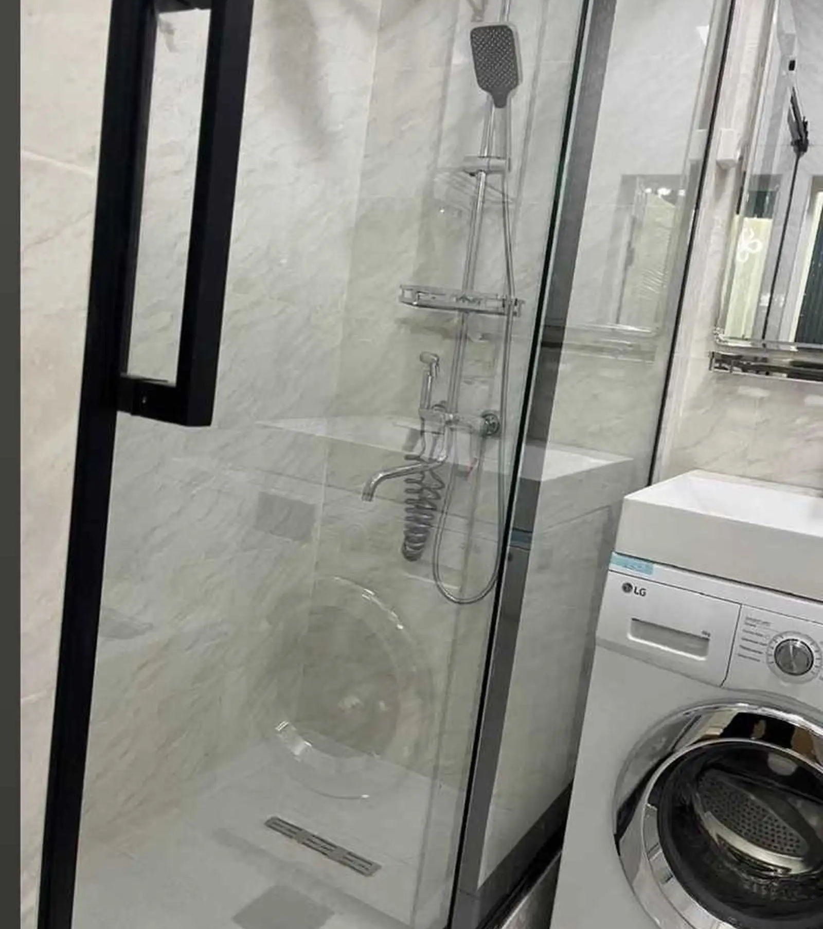 2-комн. квартира, 9 этаж, 75м², Овир ру баруи Гранд Отель Дом Ёвар — миниатюра 8