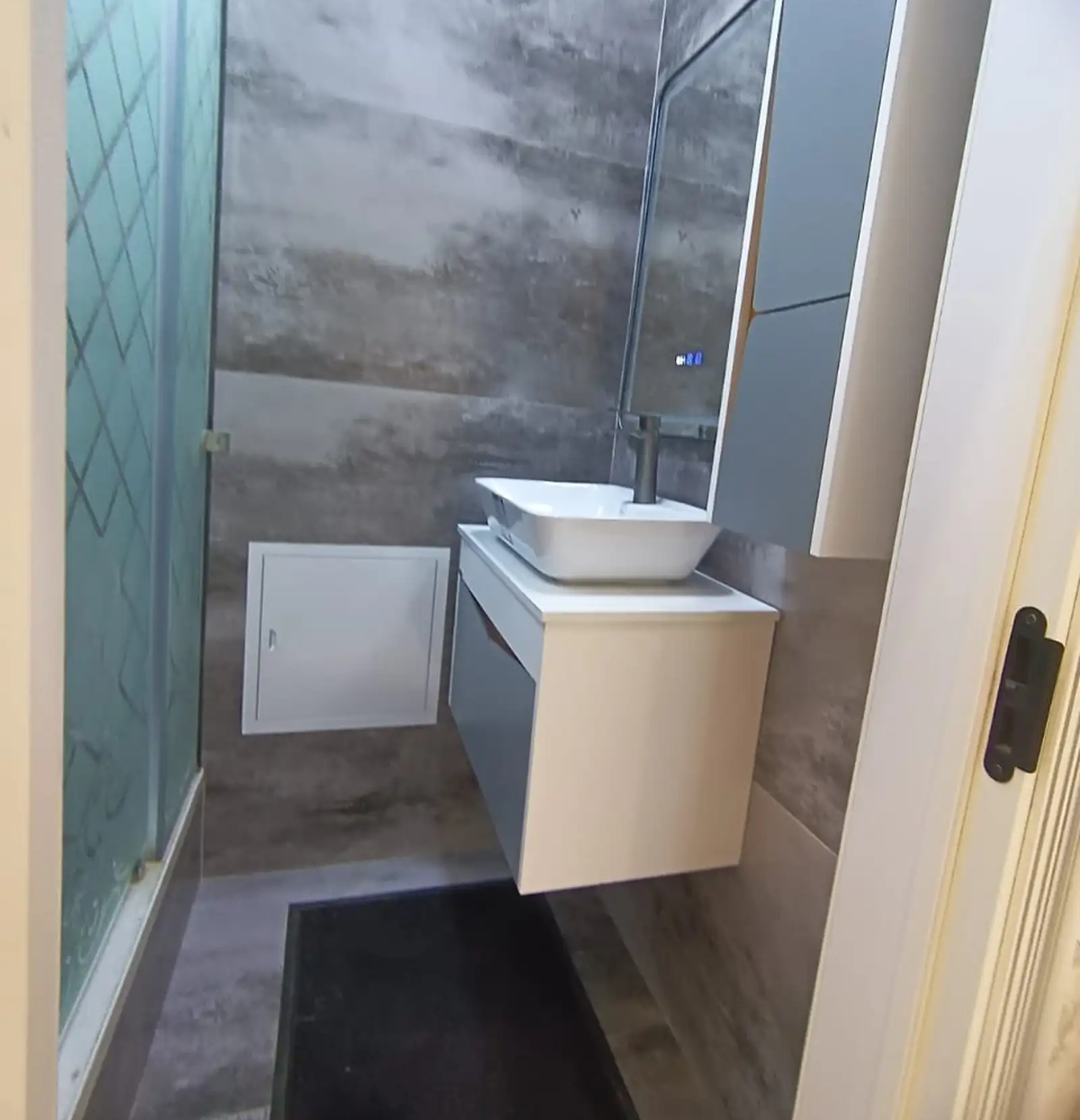 2-комн. квартира, 11 этаж, 80м², Шохмансур, Голубой экран, ру баруи Пайкар — миниатюра 10