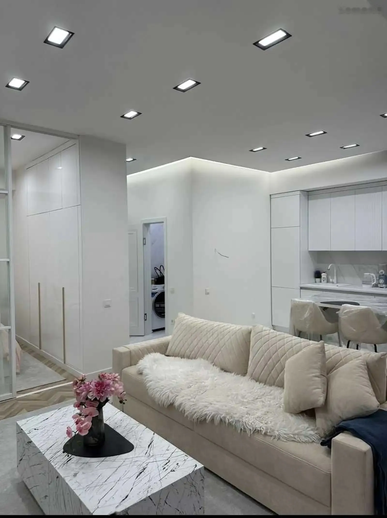 1-комн. квартира, 17 этаж, 50 м², Жк Пули Сангин — миниатюра 1