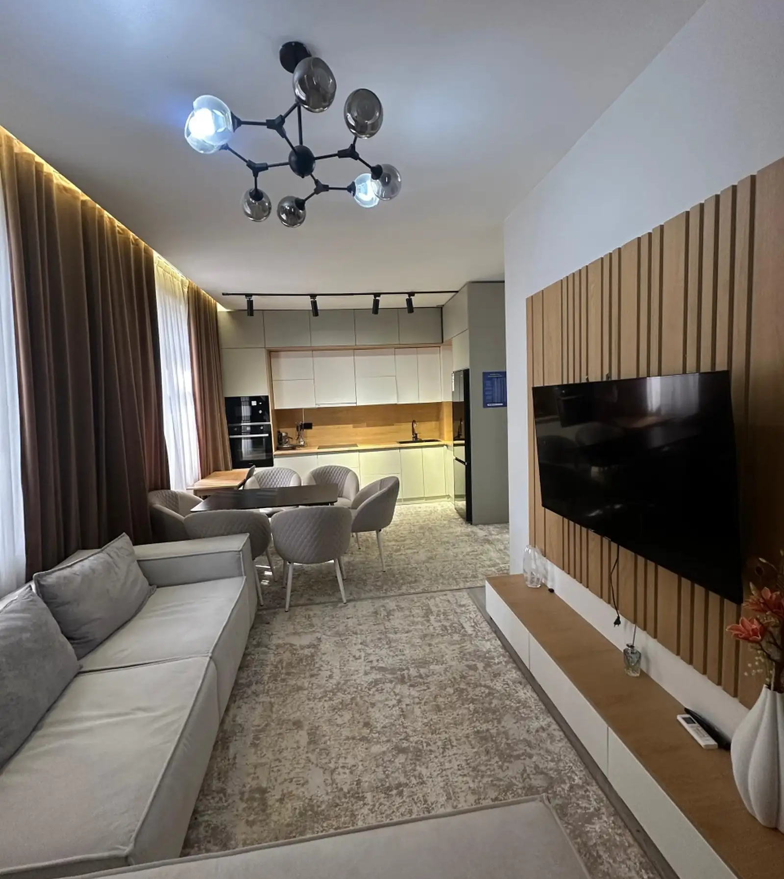 2-комн. квартира, 2 этаж, 75м², Ашан на против Мойки Малика — миниатюра 1