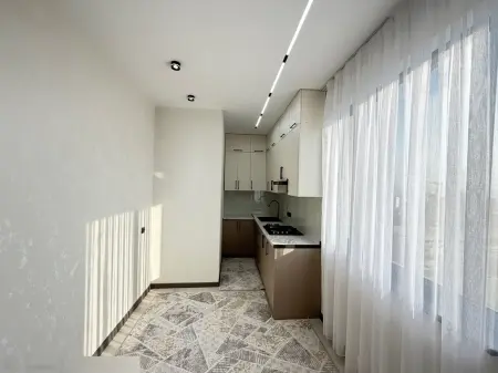 2-комн. квартира, 8 этаж, 67 м², 12 мкр Green — миниатюра 6