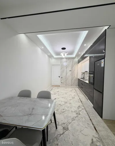 3-комн. квартира, 9 этаж, 103 м², сино — миниатюра 2