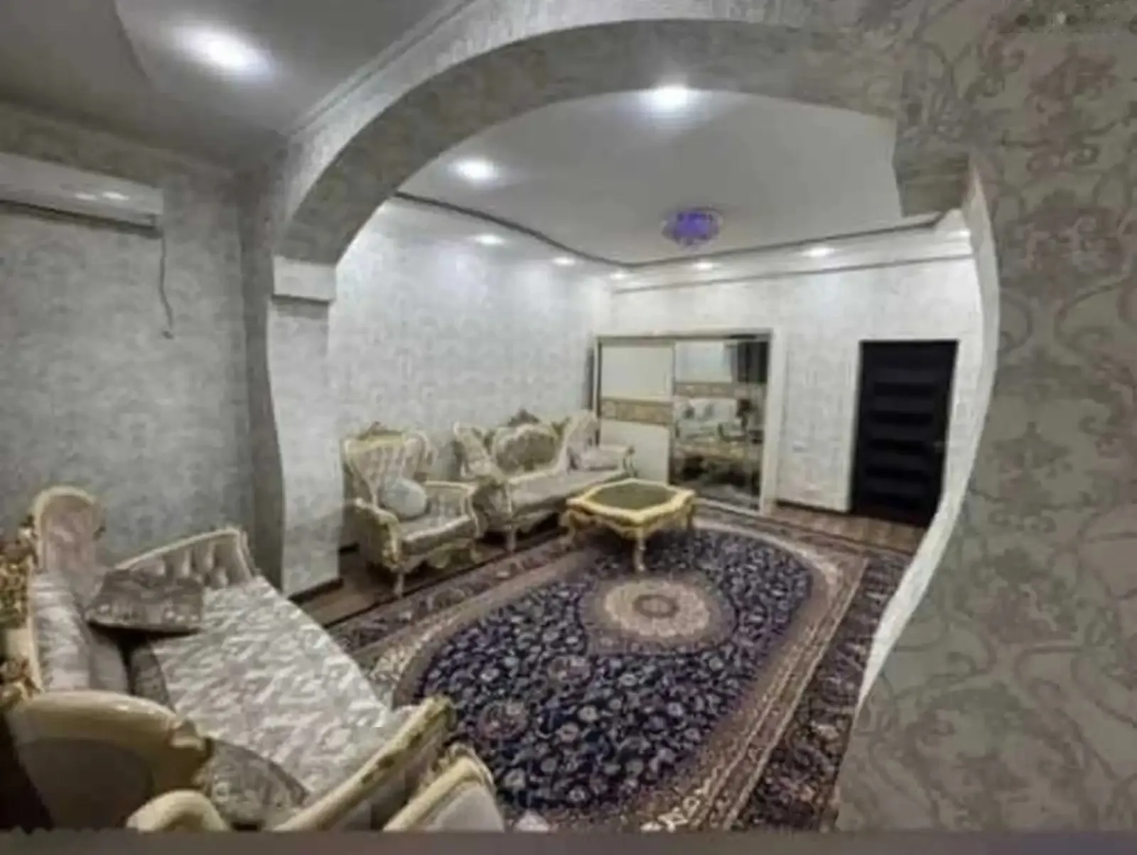 2-комн. квартира, 10 этаж, 72м², Голубой экран — миниатюра 3