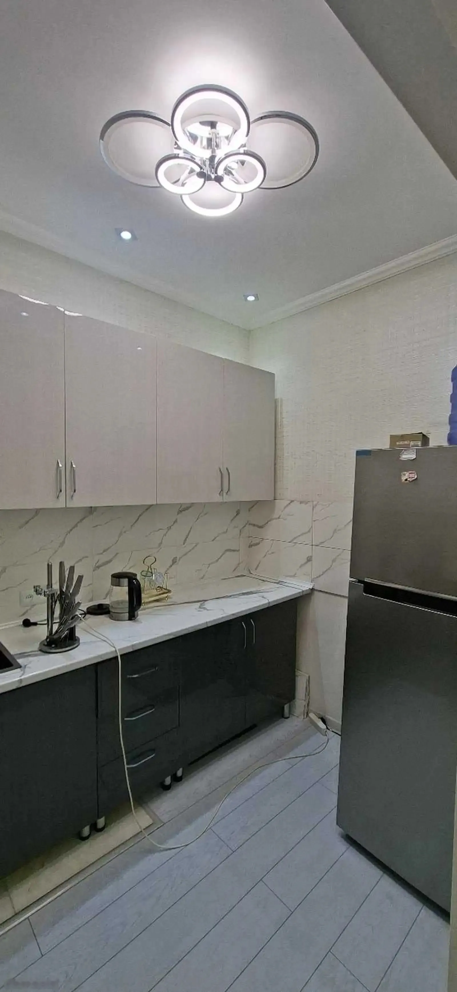 2-комн. квартира, 14 этаж, 53м², Скорый — миниатюра 5