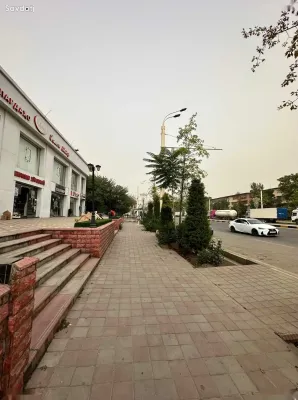Помещение под свободное назначение, 720м², Проспект Саади Шерози 67/1, Сино