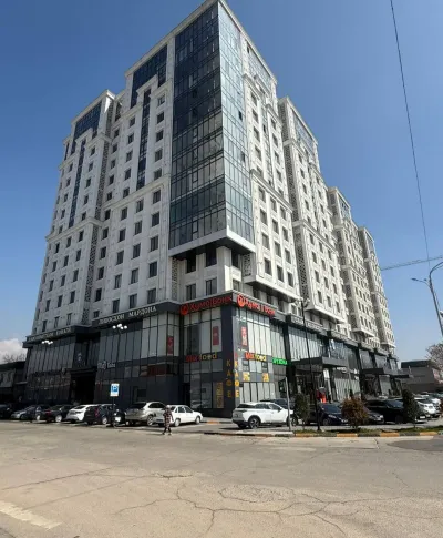 4-комн. квартира, 9 этаж, 208 м², Шохмансур — миниатюра 1