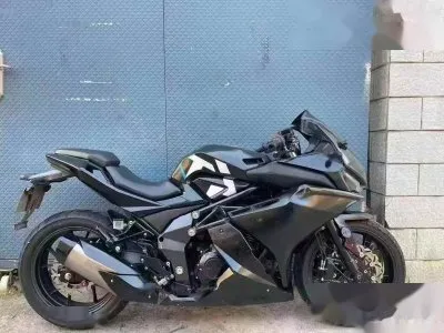 Мотоцикл Kawasaki на заказ — миниатюра 4