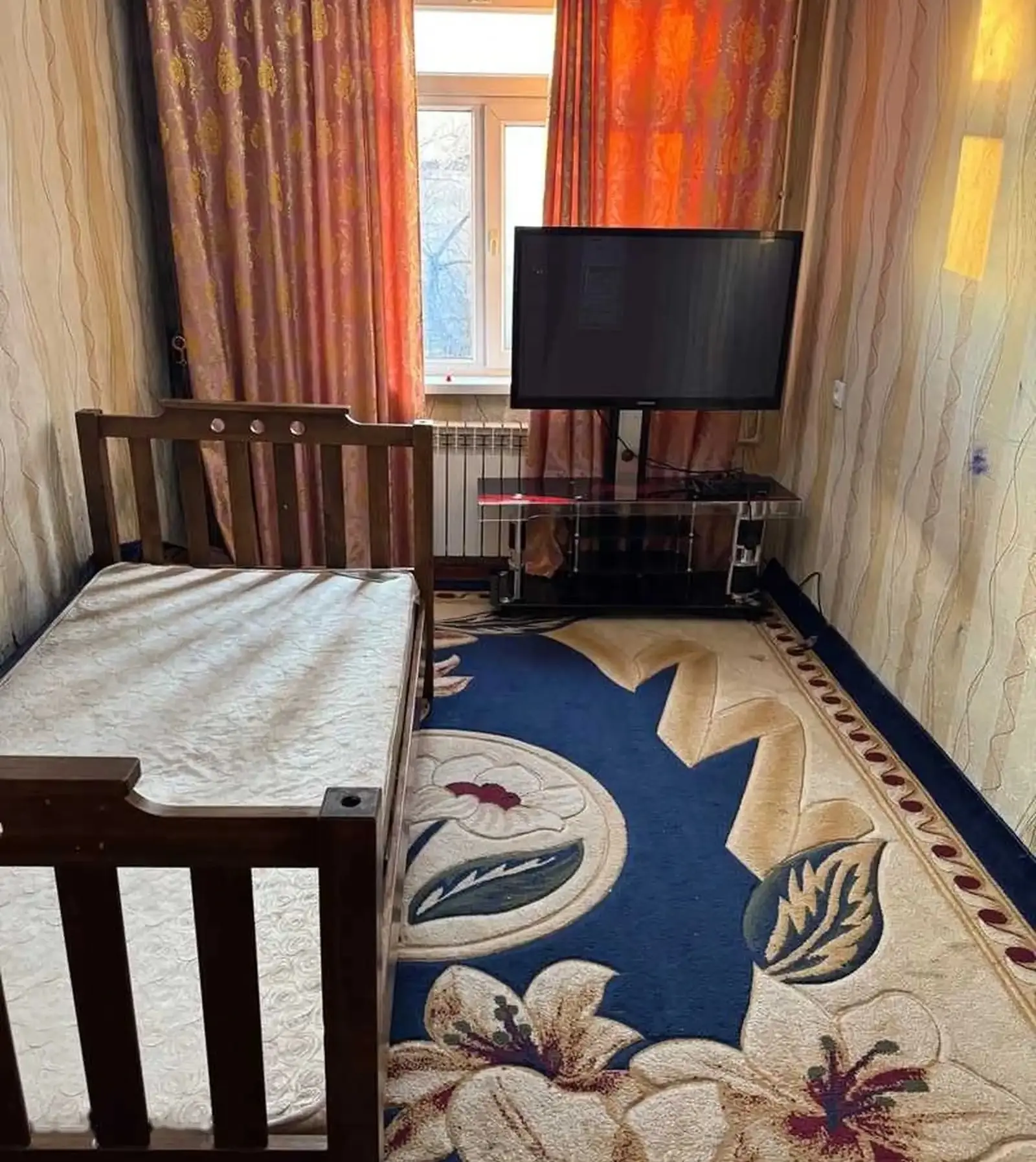 4-комн. квартира, 3 этаж, 55м², — миниатюра 1