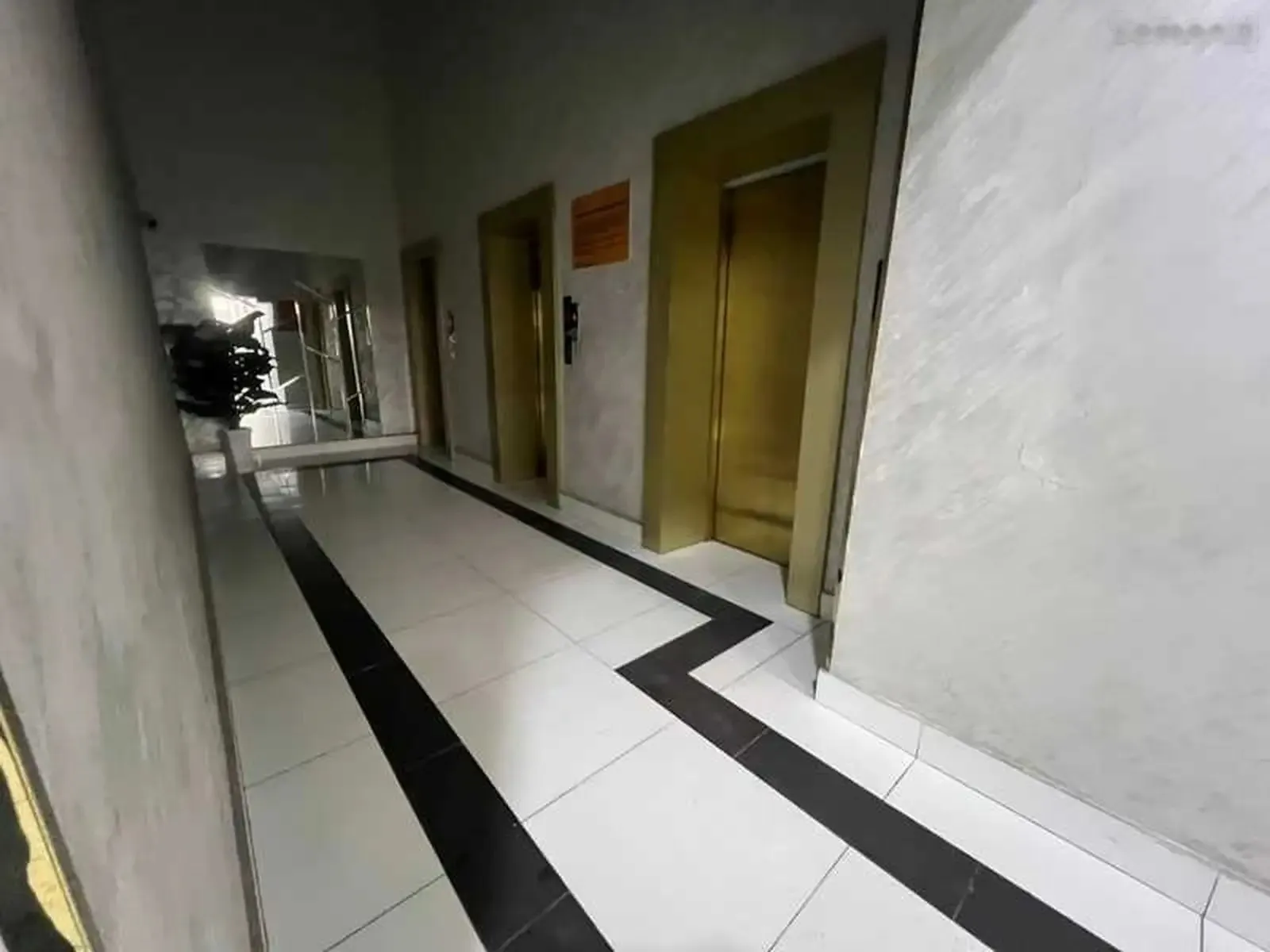 2-комн. квартира, 10 этаж, 65м², Сомони — миниатюра 5
