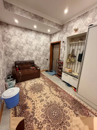 2-комн. квартира, 6 этаж, 81 м², И. Сомони — миниатюра 1