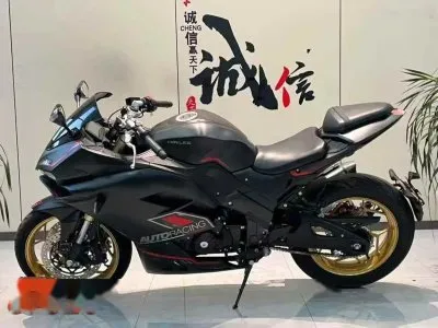 Мотоцикл Ducati 400 на заказ — миниатюра 2
