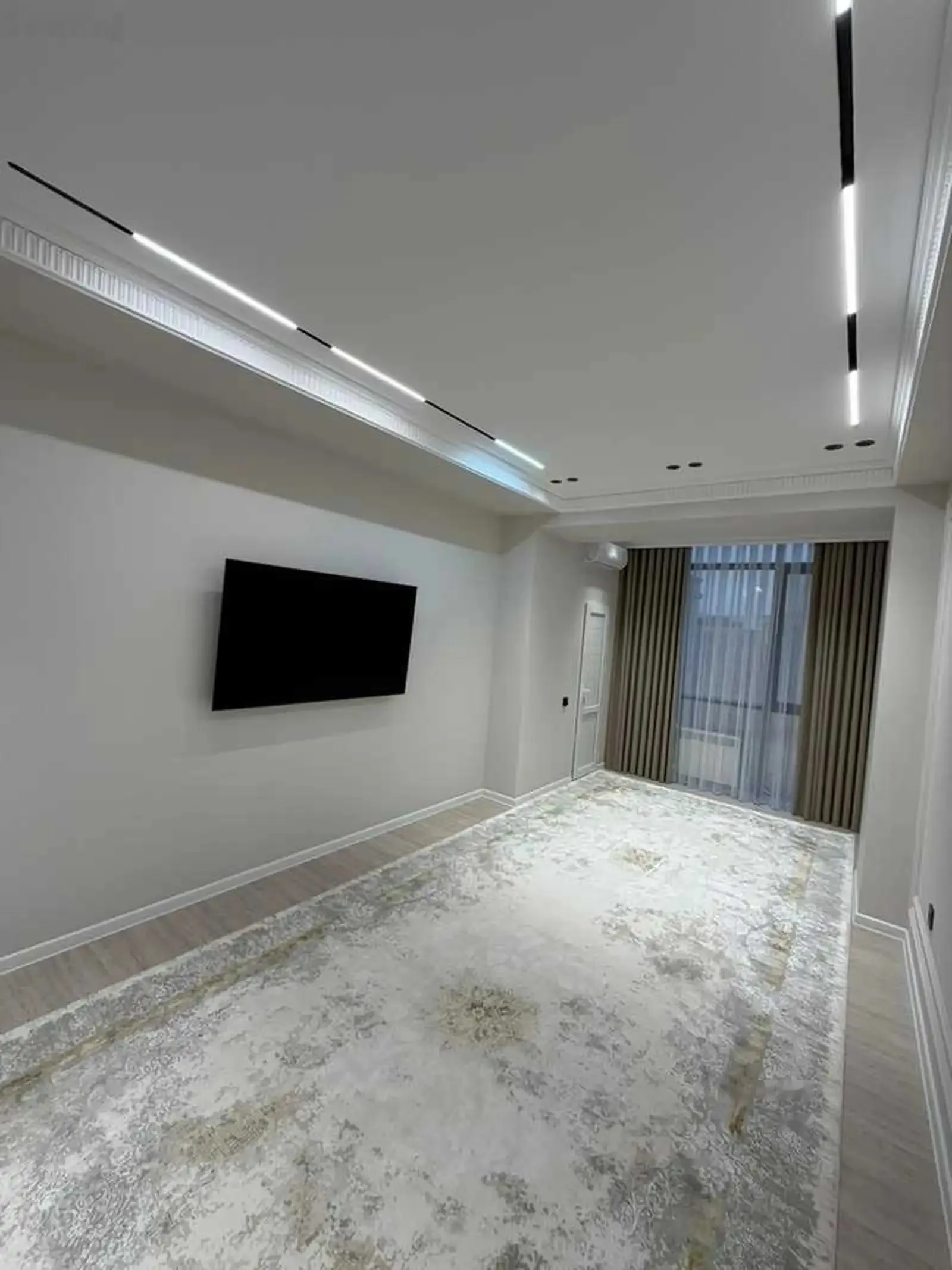2-комн. квартира, 15 этаж, 100м², Поликлиника — миниатюра 1