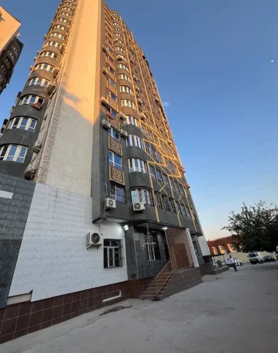 1-комн. квартира, 15 этаж, 40 м², Сино, Цирк — миниатюра 1