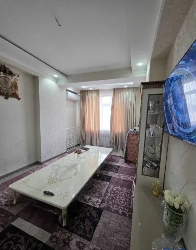 3-комн. квартира, 13 этаж, 65 м², Шохмансур — миниатюра 1