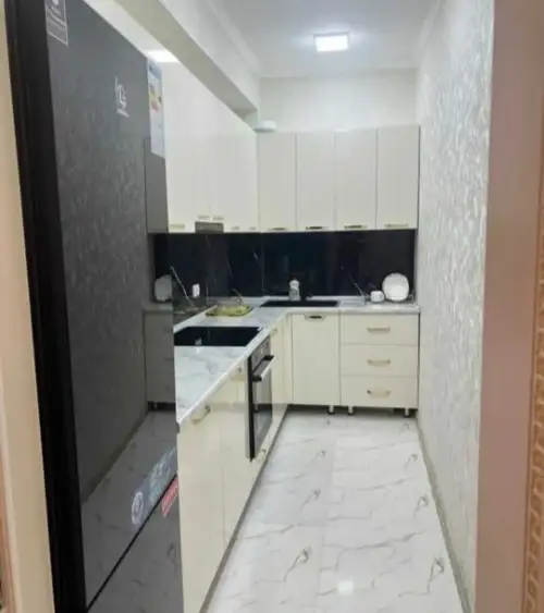 3-комн. квартира, 14 этаж, 92 м², Шохмансур — миниатюра 6