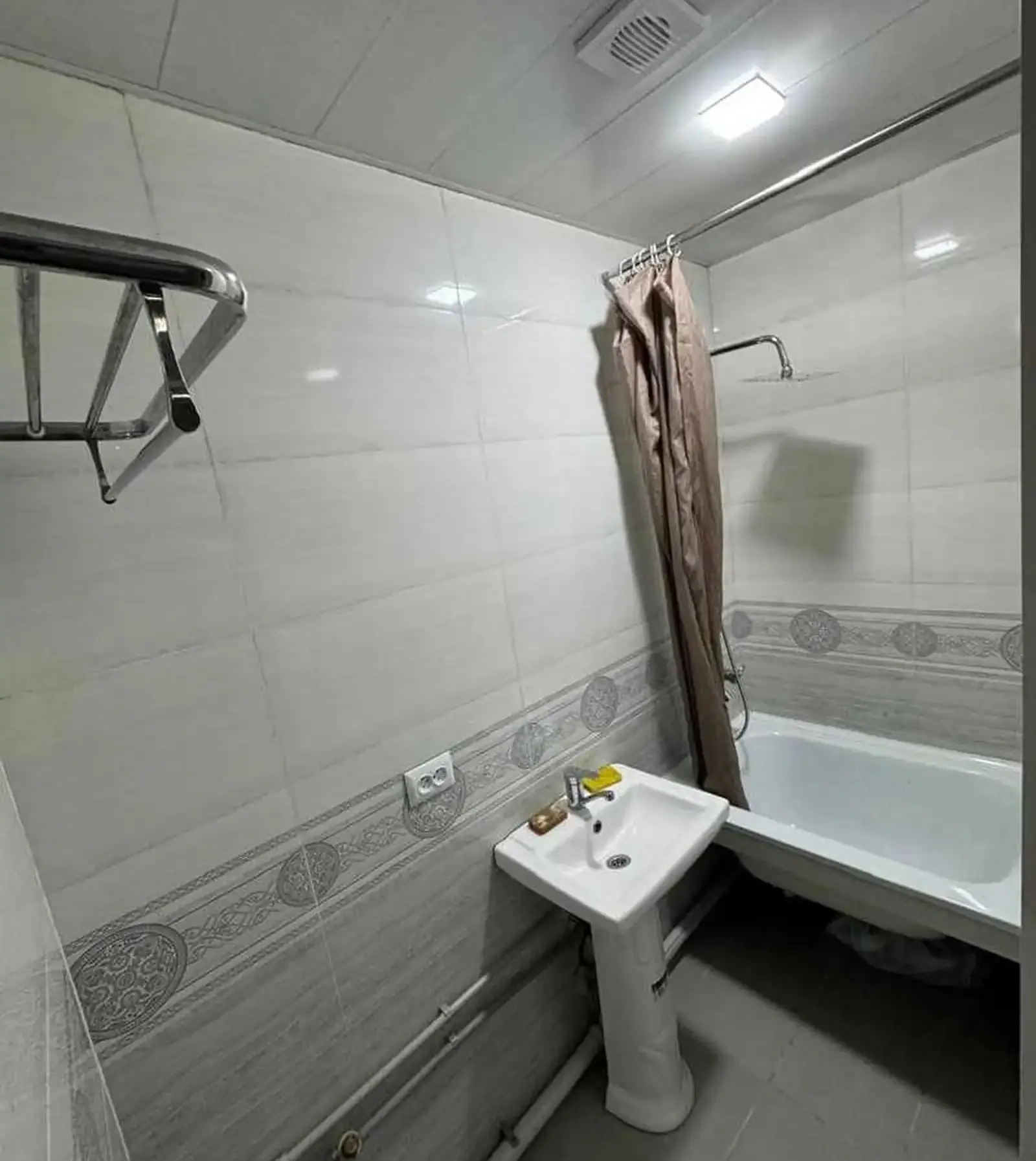 2-комн. квартира, 16 этаж, 47м², Сино — миниатюра 6