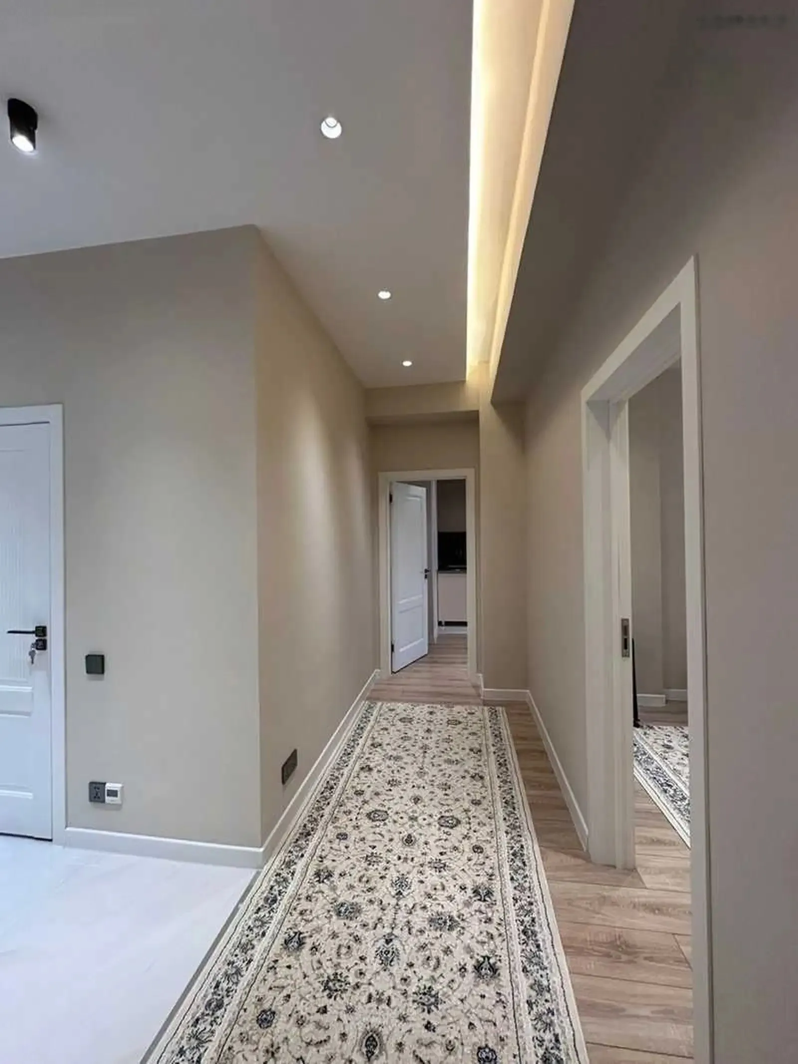 2-комн. квартира, 17 этаж, 100м², бари гостницаи Hilton — миниатюра 7