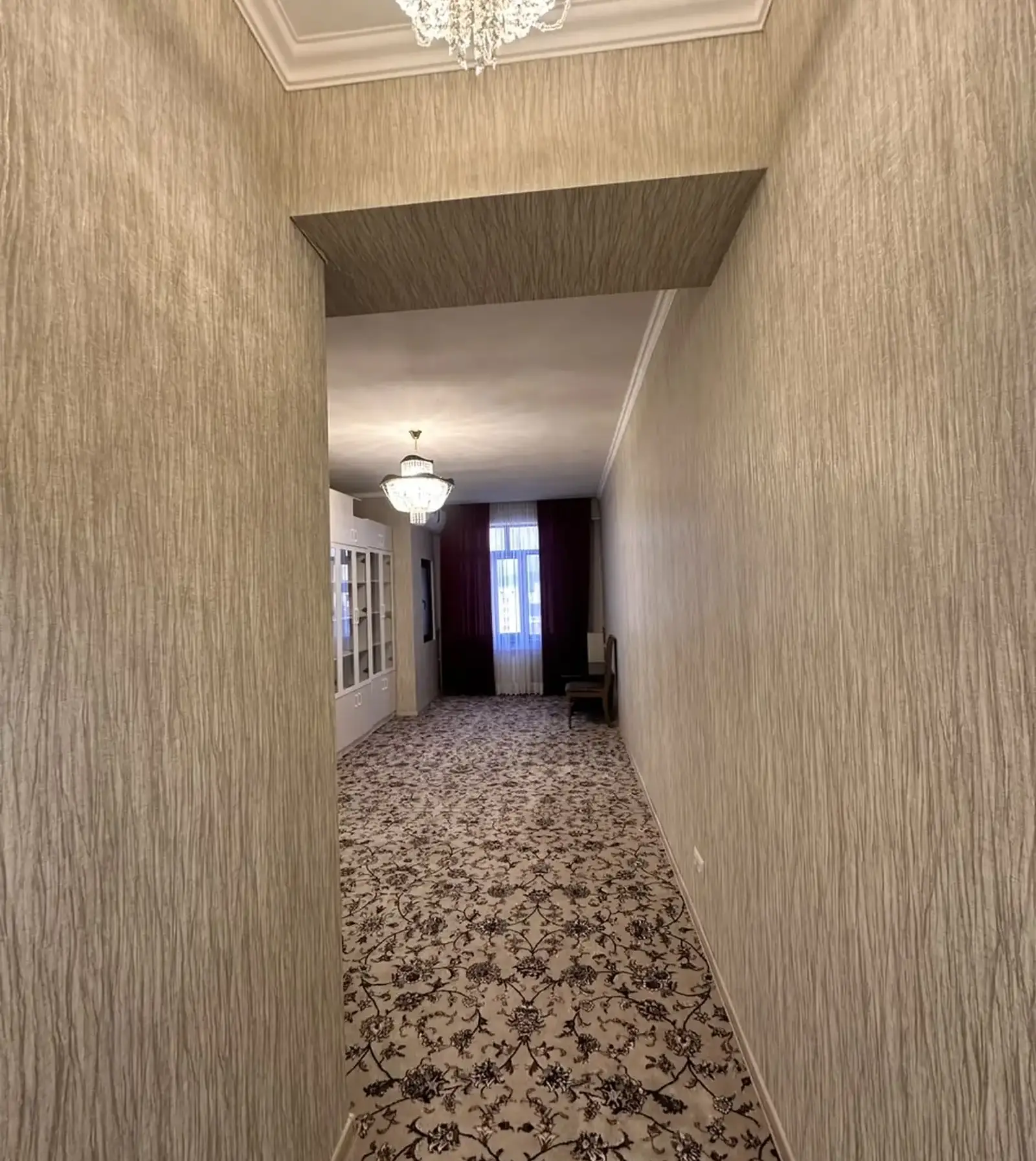 2-комн. квартира, 19 этаж, 143 м², Алфемо