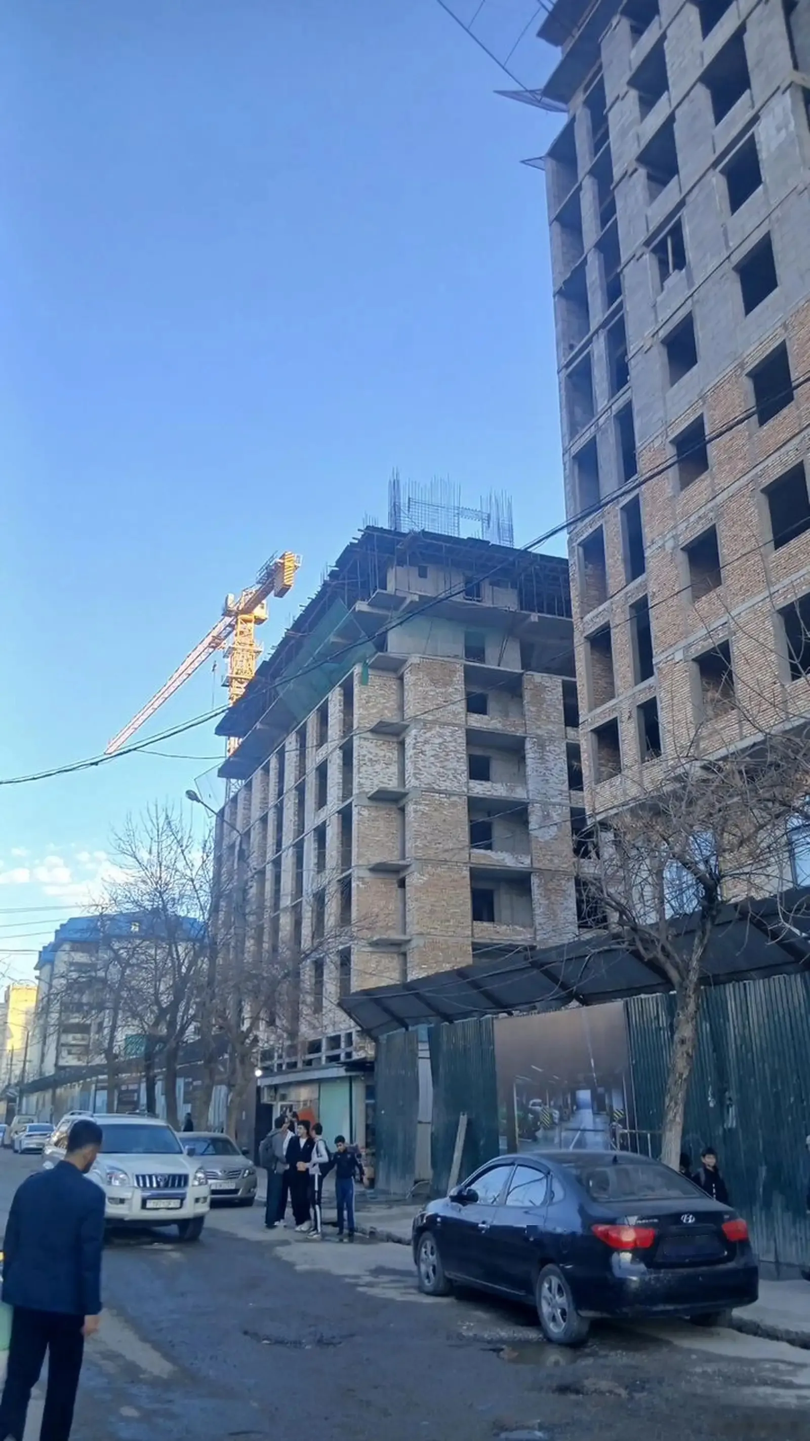 2-комн. квартира, 10 этаж, 76 м², Молодёжный — миниатюра 2