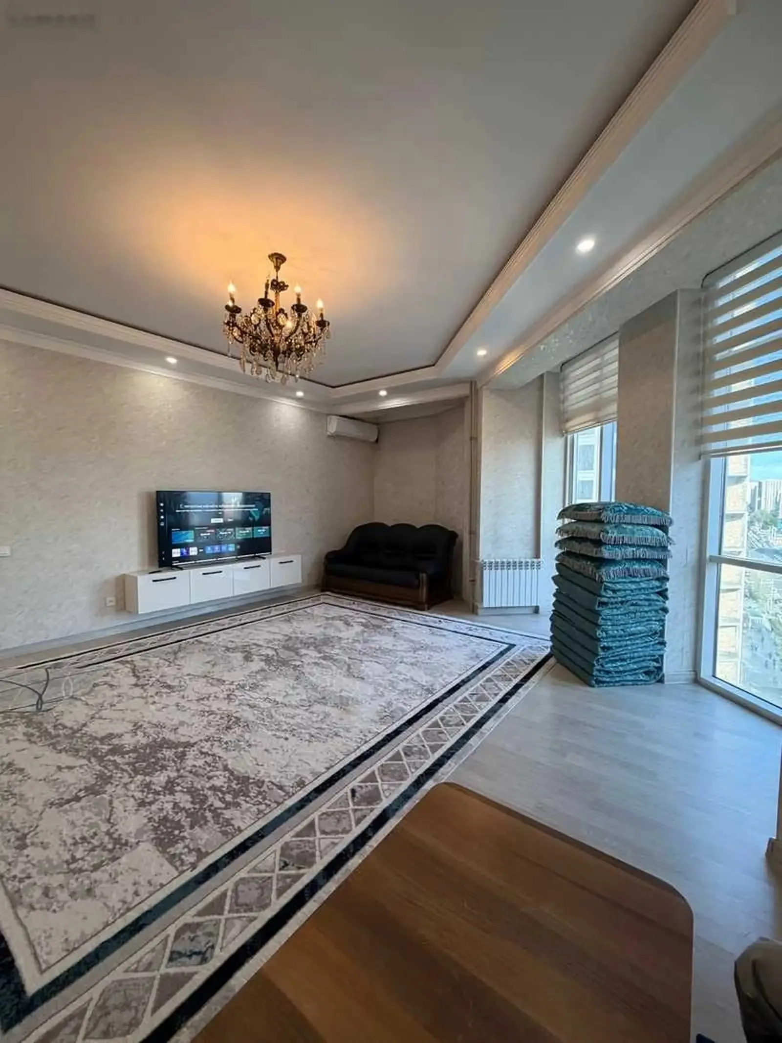 2-комн. квартира, 9 этаж, 80м², Шохмансур — миниатюра 1
