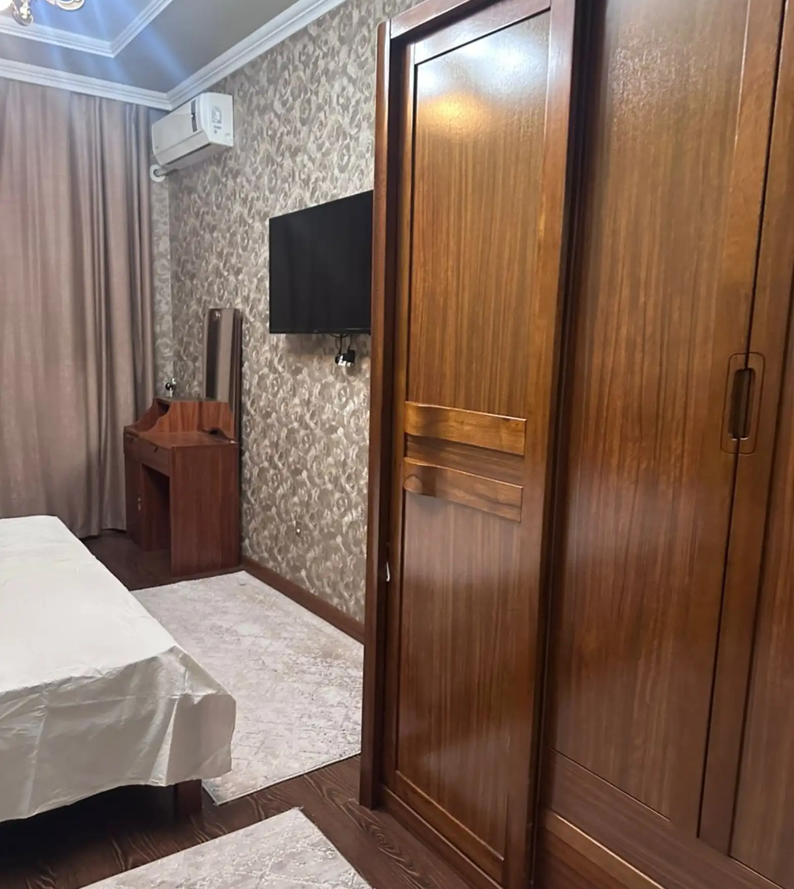 3-комн. квартира, 5 этаж, 95м², Сомони ру баруи Пединститут назди боги Истиклол — миниатюра 10
