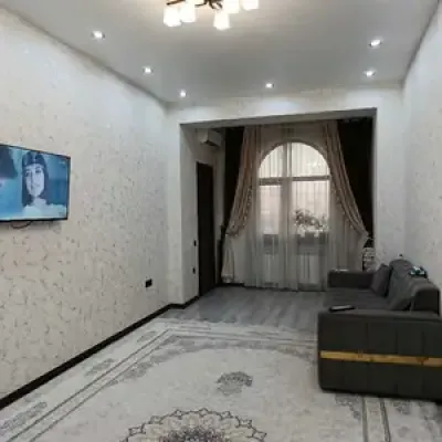 3-этажный, 7 комнатный дом, 750 м², Центр, Главный Алиф Банк — миниатюра 9
