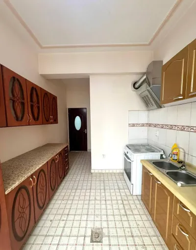 2-комн. квартира, 6 этаж, 75 м², Фирдавси