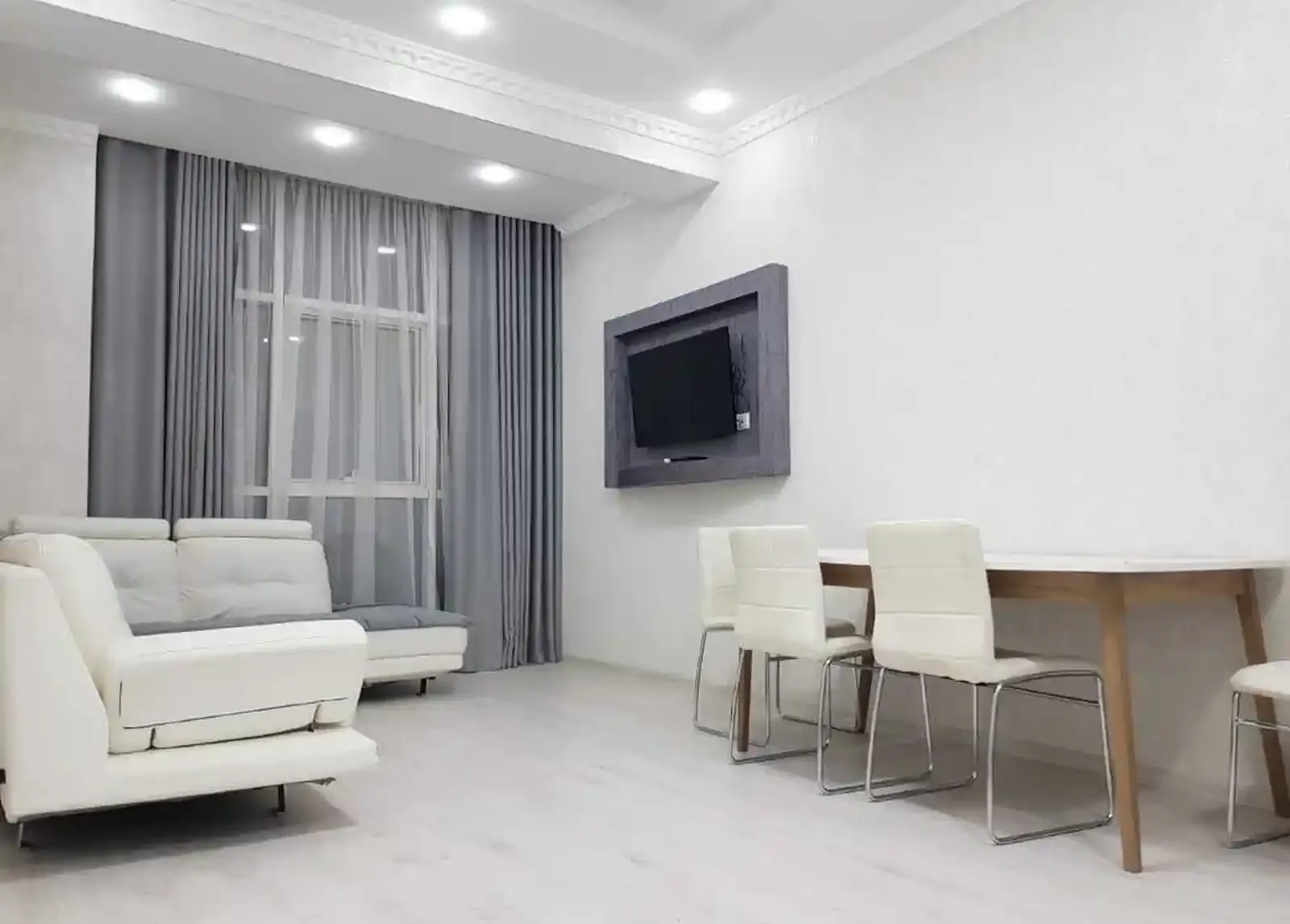 3-комн. квартира, 10 этаж, Ашан