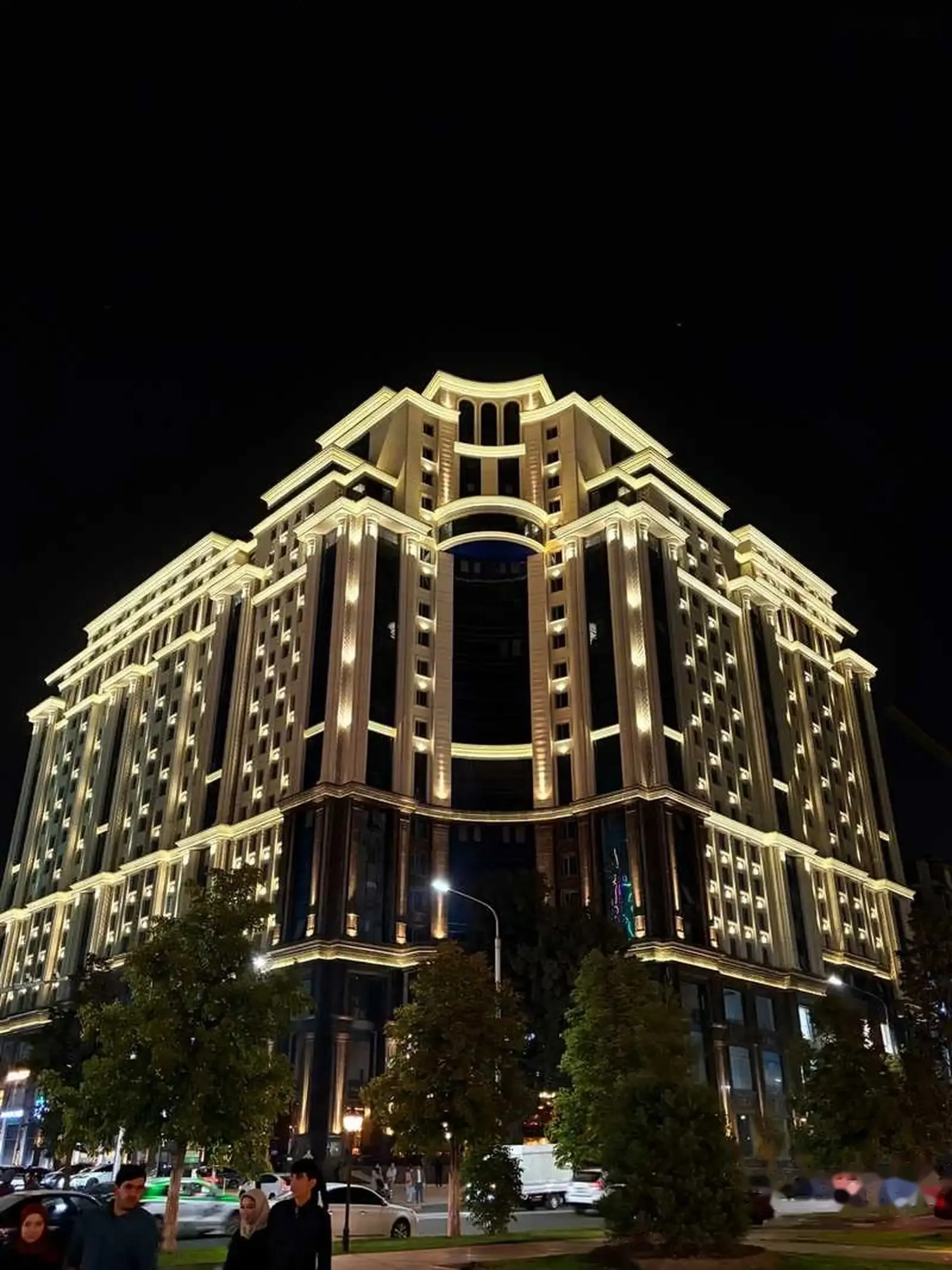 3-комн. квартира, 7 этаж, 107м², цум шох палас — миниатюра 1