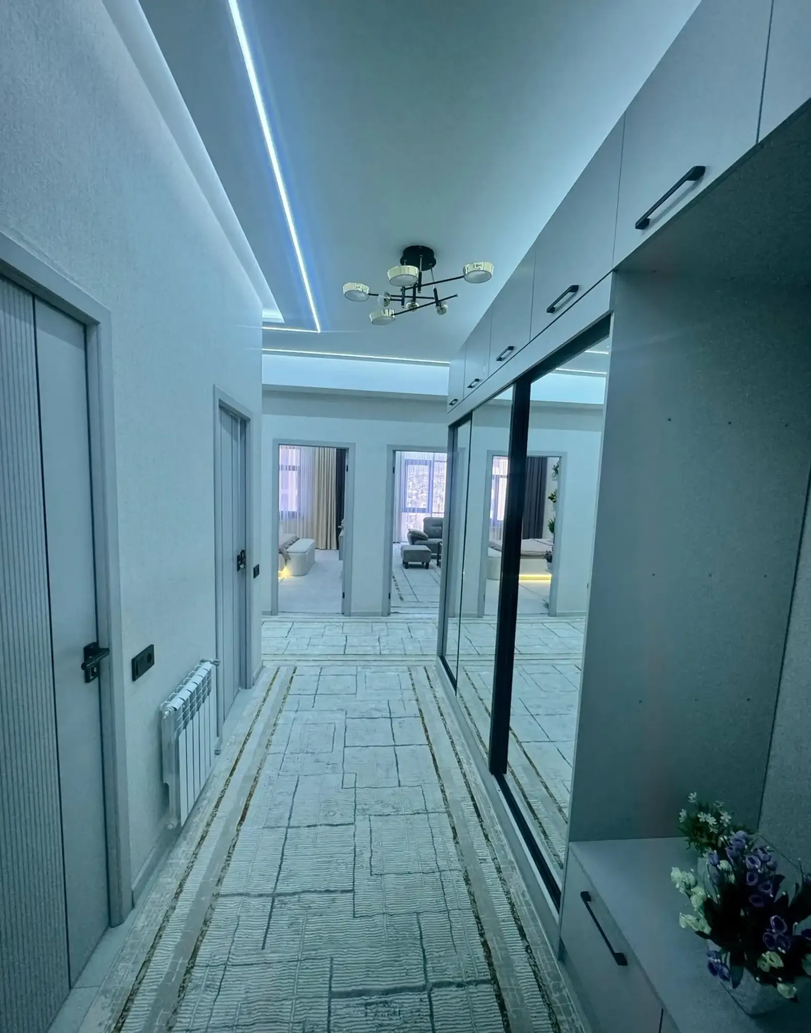 2-комн. квартира, 15 этаж, 88 м², Шохмансур