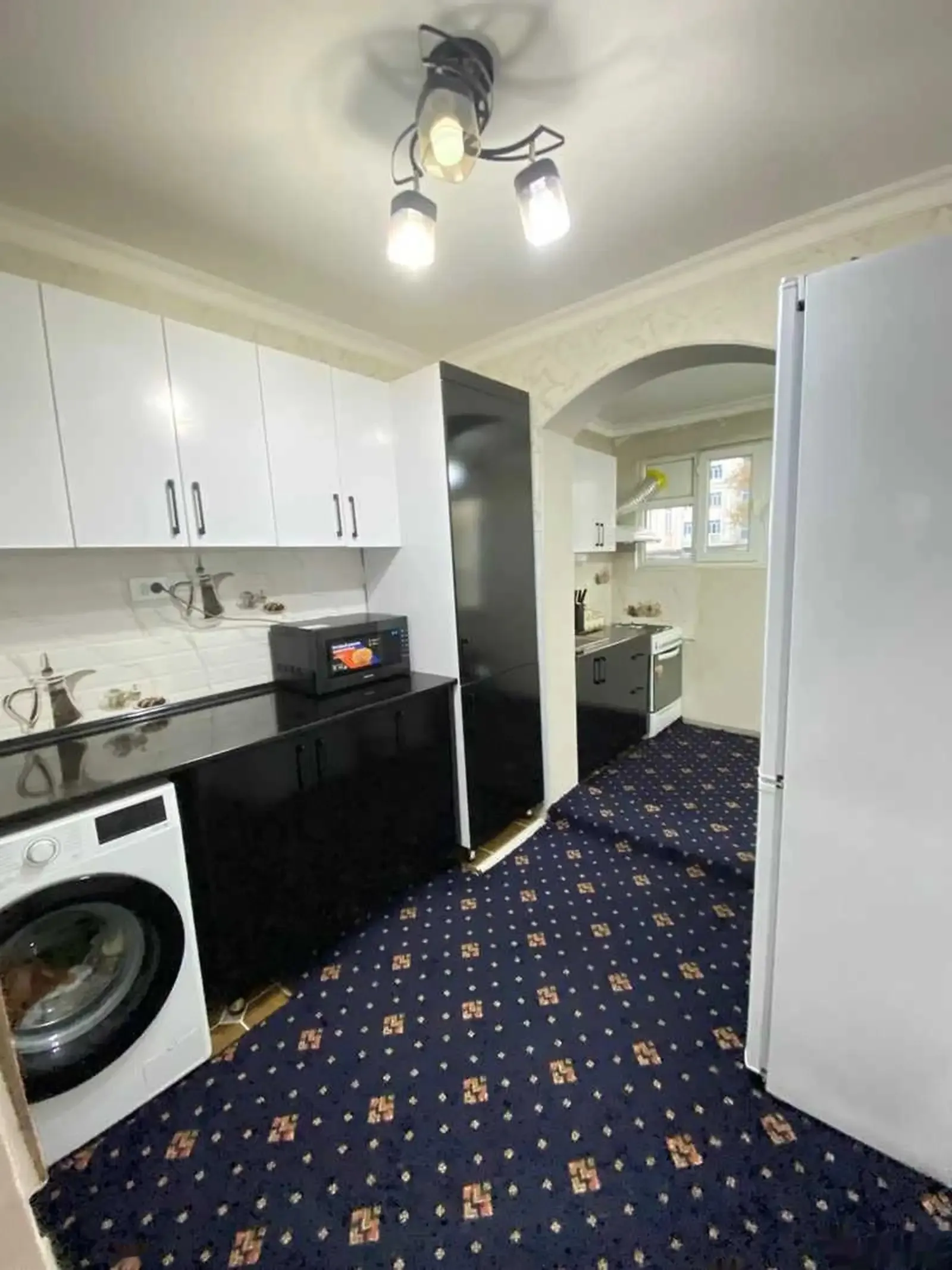 3-комн. квартира, 4 этаж, 83м², Фирдавси — миниатюра 12