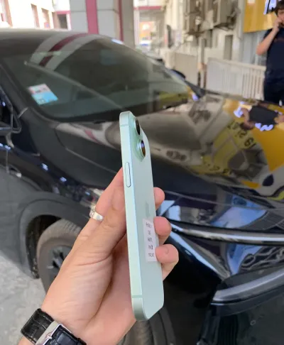 Apple Iphone 15 128 gb