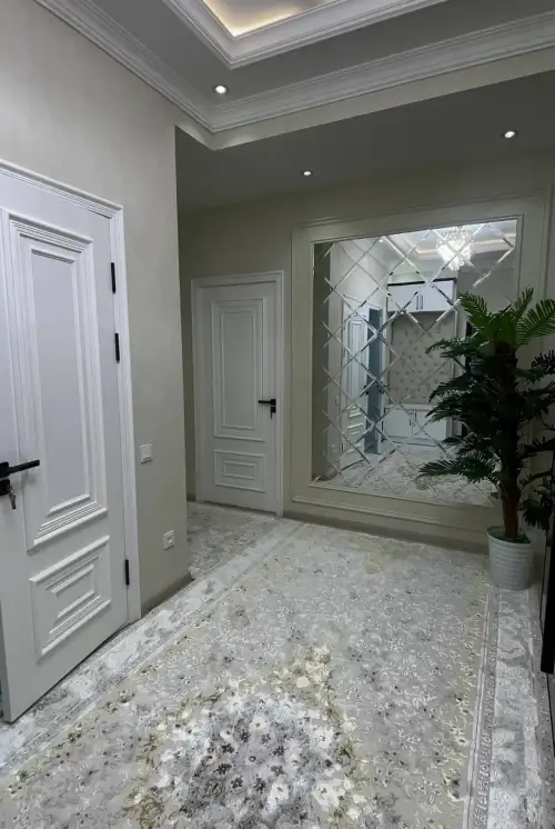 3-комн. квартира, 2 этаж, 89 м², Сино — миниатюра 1