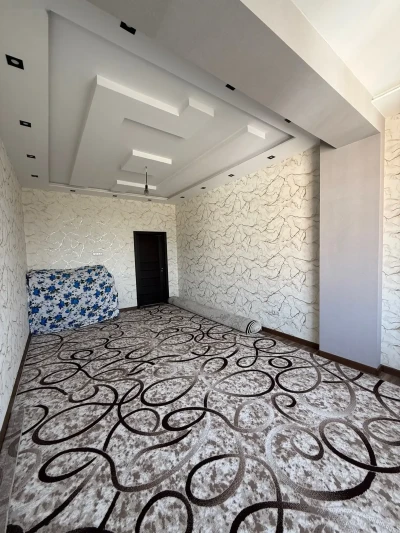 2-комн. квартира, 12 этаж, 74 м², Цирк, Гулистон, Сзади Саноат Содирот Банка, Школа №90, Район Сино — миниатюра 2