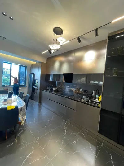 4-комн. квартира, 10 этаж, 155 м², Сомони — миниатюра 5