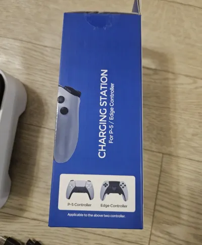 Зарядная станция для джойстика Sony PS5