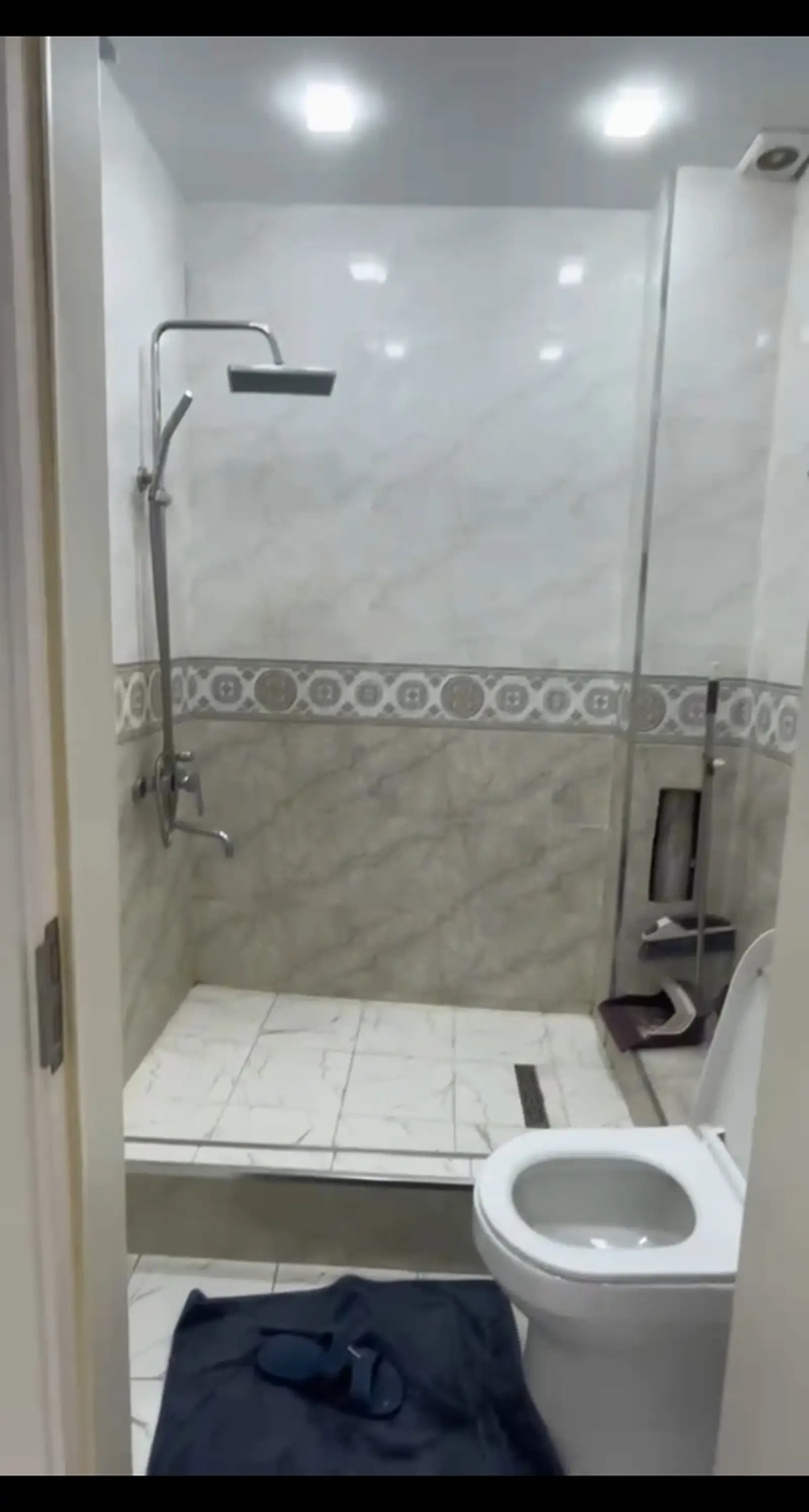 2-комн. квартира, 16 этаж, 65м², Шохмансур ру баруи Создание Дом Зайнаб лол Бахт Z бари Пайкар — миниатюра 11