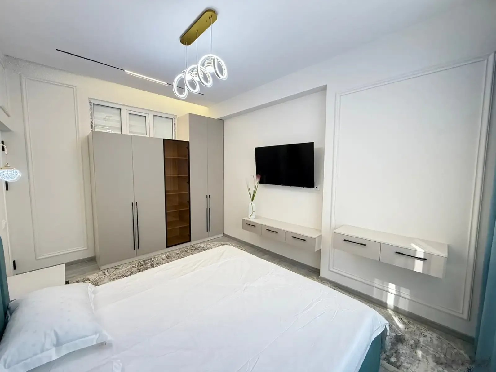 2-комн. квартира, 7 этаж, 48 м², 19 мкр — миниатюра 3
