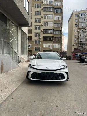 Toyota Camry, 2025