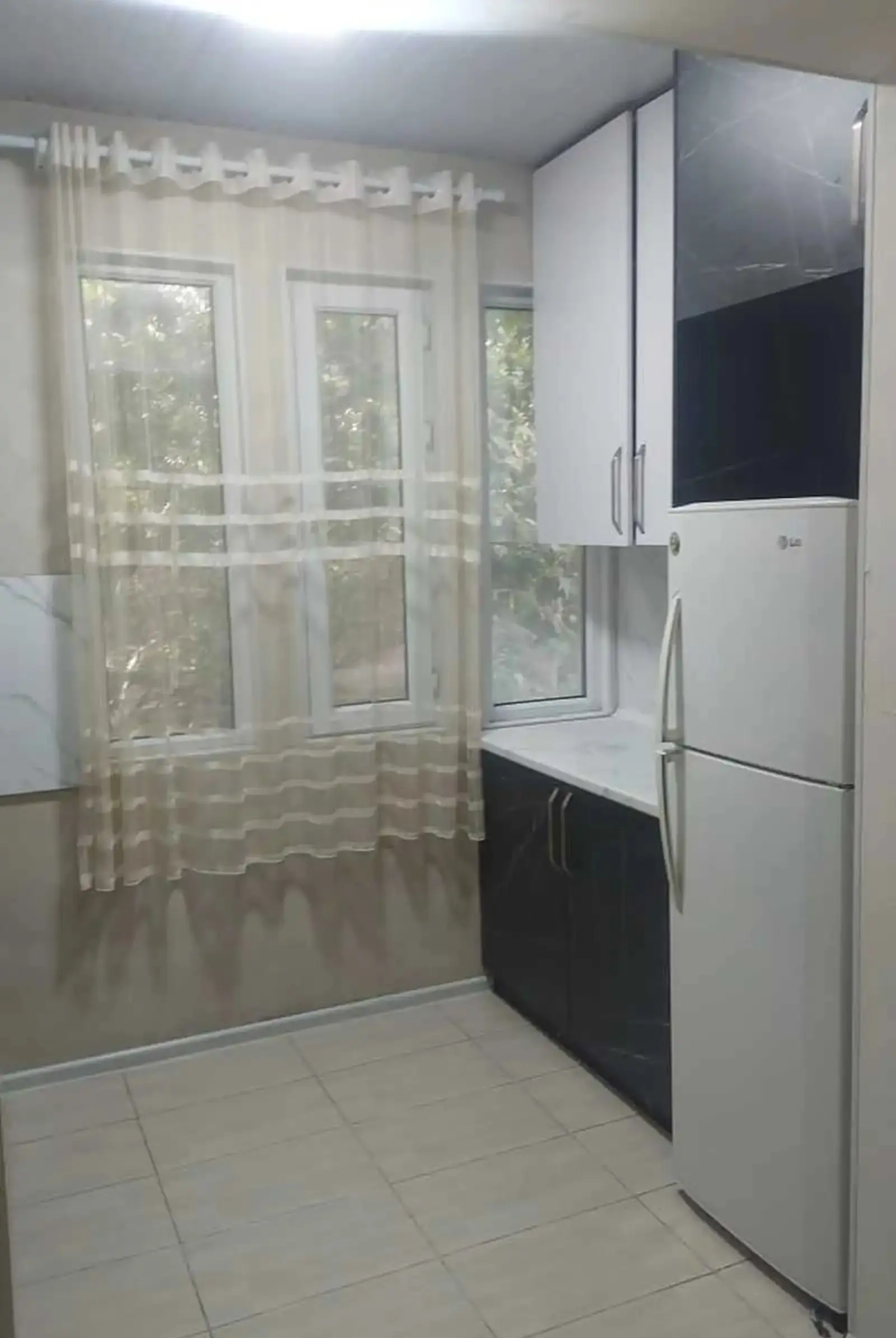 2-комн. квартира, 4 этаж, 71м², Фирдавси — миниатюра 4