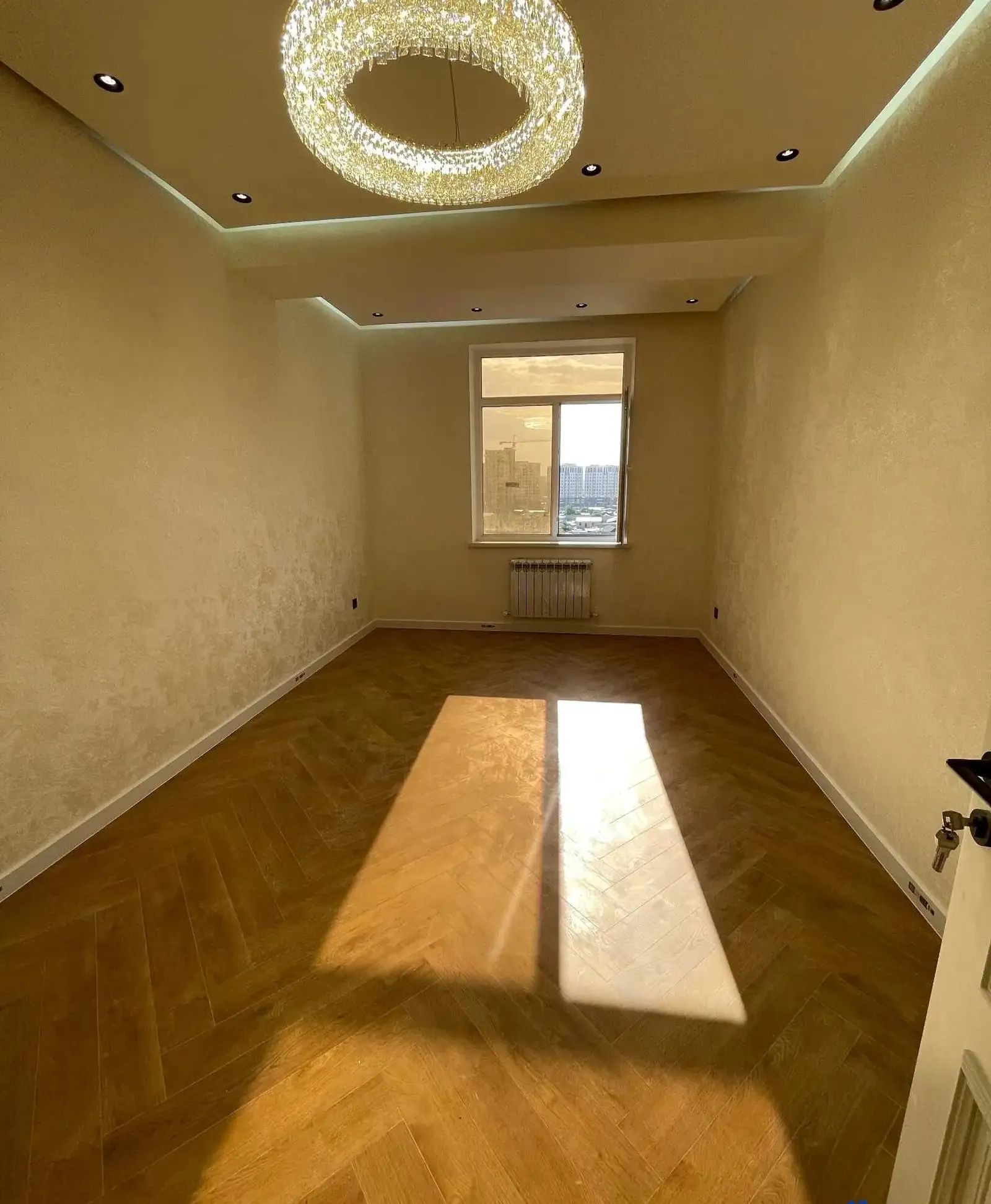 3-комн. квартира, 8 этаж, 86 м², Сино — миниатюра 1