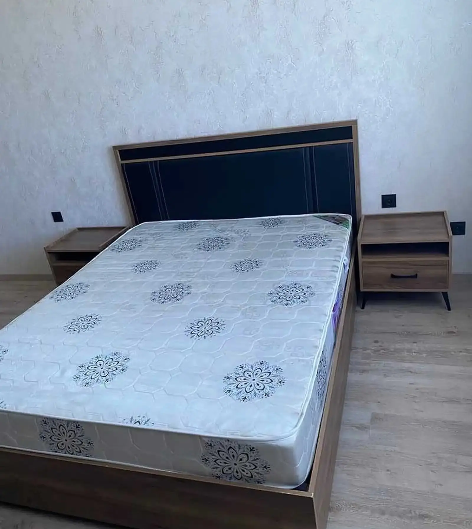 2-комн. квартира, 11 этаж, 55м², И.Сомони — миниатюра 1