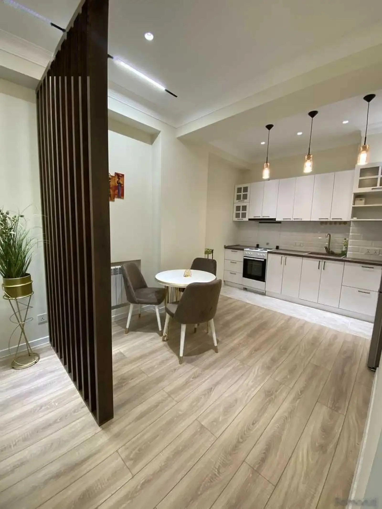 1-комн. квартира, 14 этаж, 58 м², Танка УВД — миниатюра 5