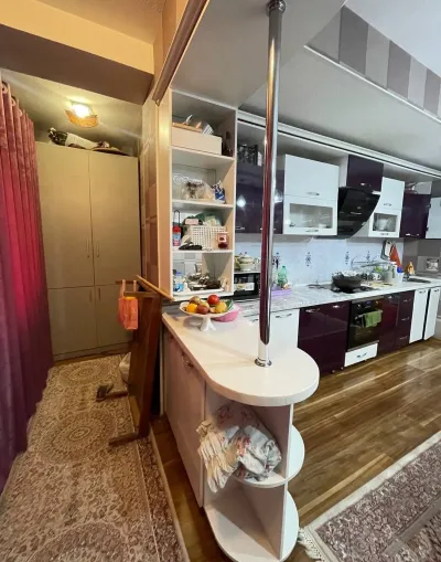 3-комн. квартира, 5 этаж, 156 м², Овир