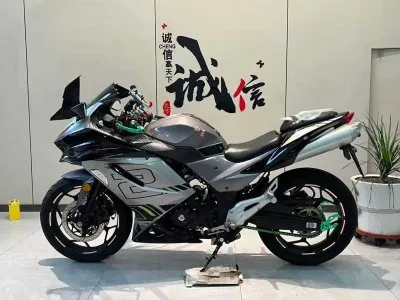 Мотоцикл Kawasaki Ninja — миниатюра 1