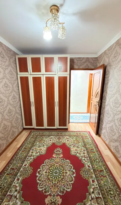 5-комн. квартира, 4 этаж, 96 м², 102 мкр, супермаркет Пайкар