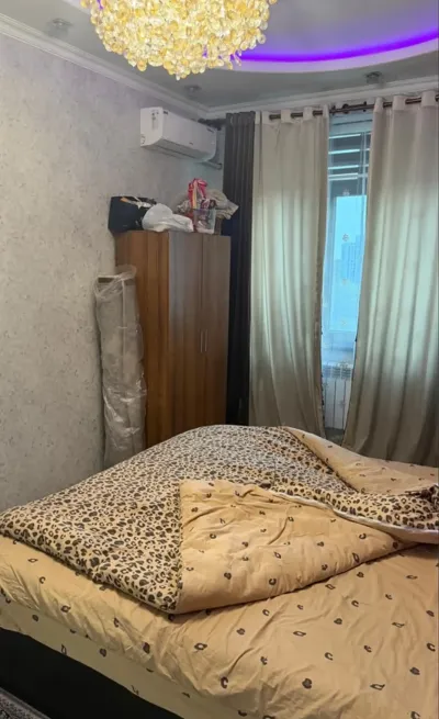 2-комн. квартира, 10 этаж, 56м², И. Сомони — миниатюра 1