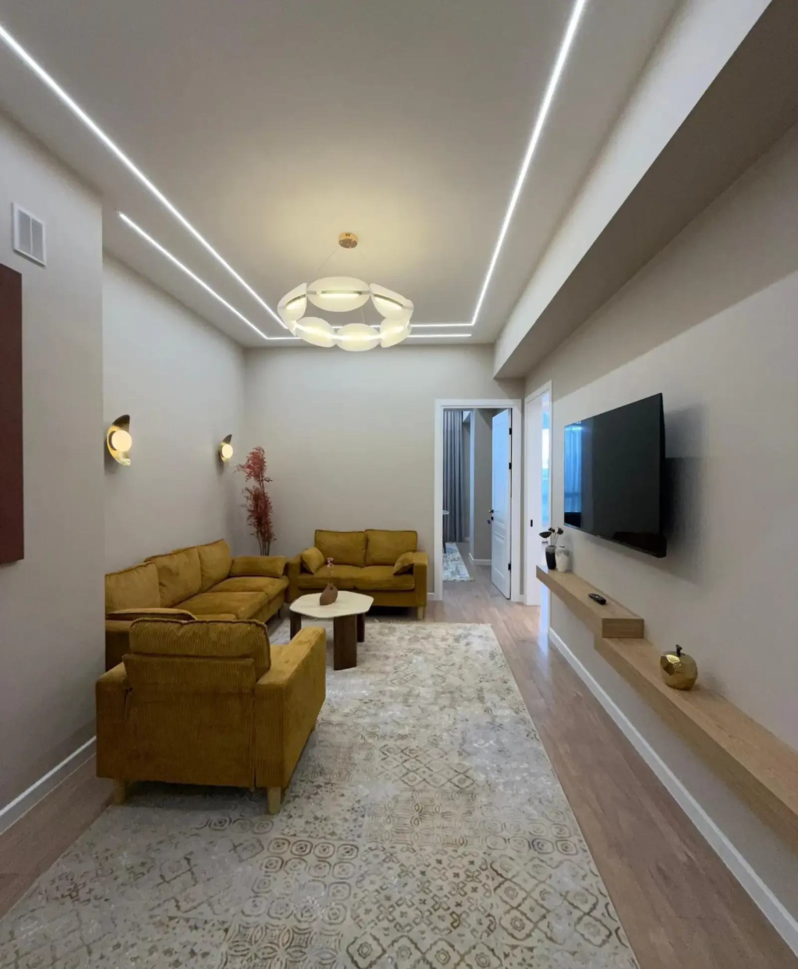 3-комн. квартира, 14 этаж, 73 м², УВД, Текстиль