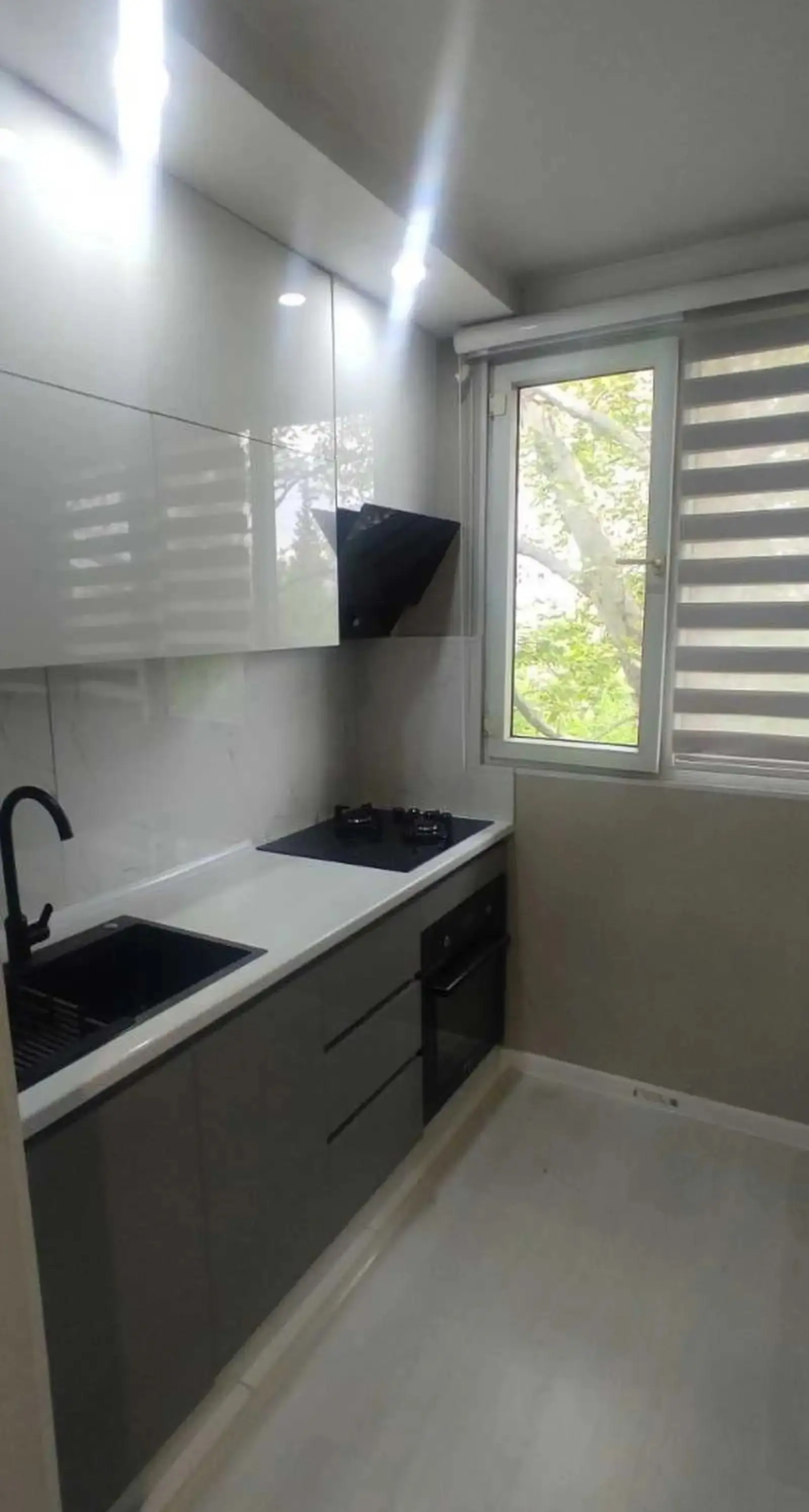 4-комн. квартира, 4 этаж, 80м², — миниатюра 7